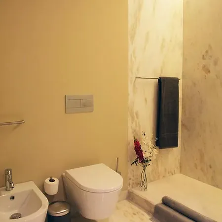Apartment Mercado Da Ribeira 5 Stars Lisbon